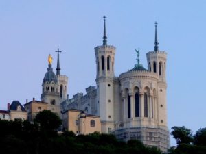 quenelles lyonnaises - Lyon Fourviere - les quenelles du soleil - 800 x 600